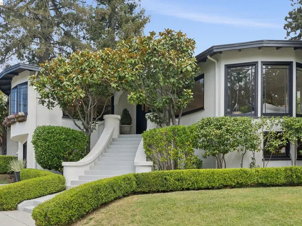 1115 Harvard Rd, Piedmont, CA 94610