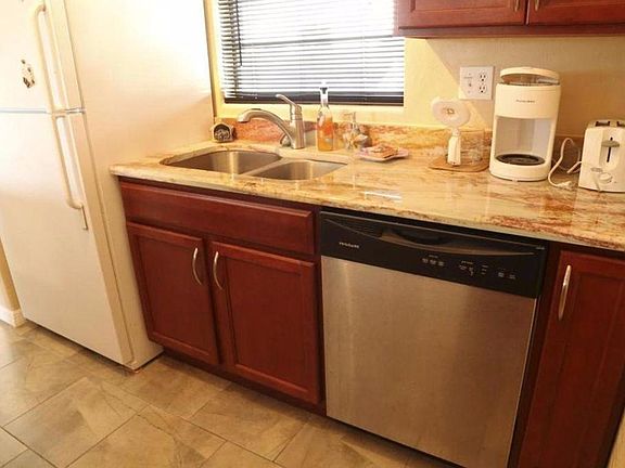 4th image of 2780 Ocean Shore Blvd APT 7S