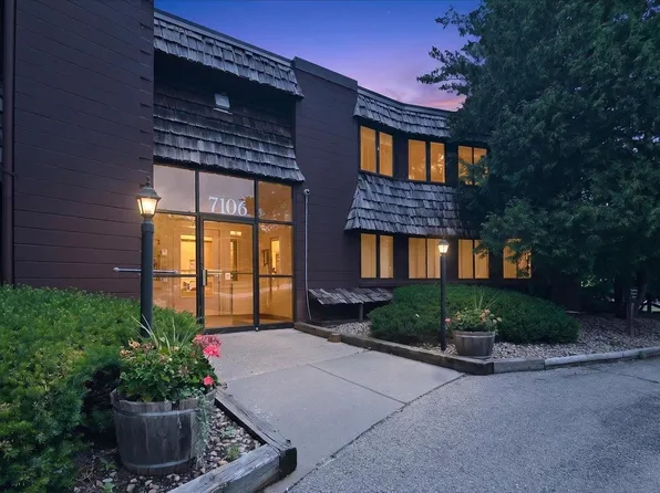 7106 Fortune Dr APT 7, Middleton, WI 53562