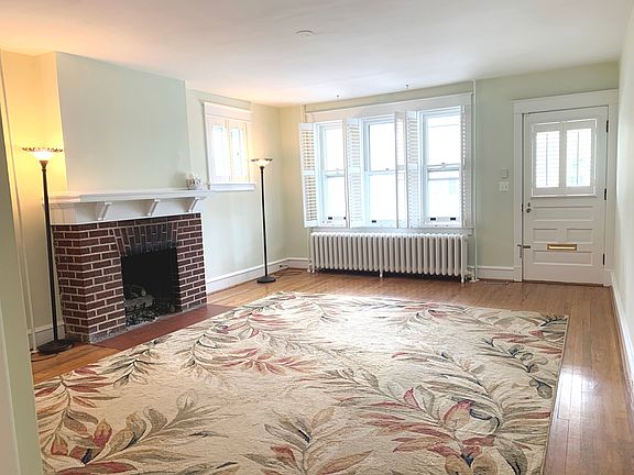 5th image of 2413 W 16th St