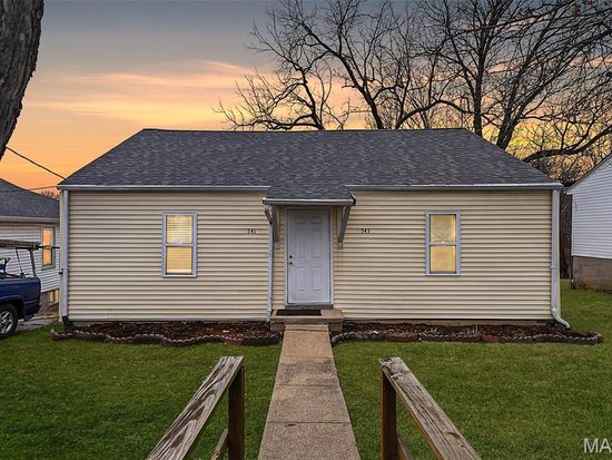 541 N Virginia Ave, Eureka, MO 63025