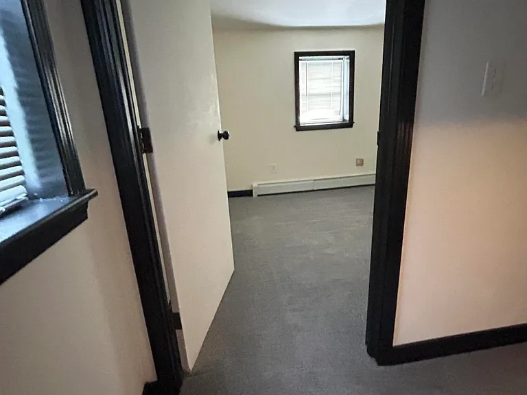 143 Forest Hill Rd — Photo 18