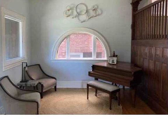 3rd image of 4217 Enright Ave