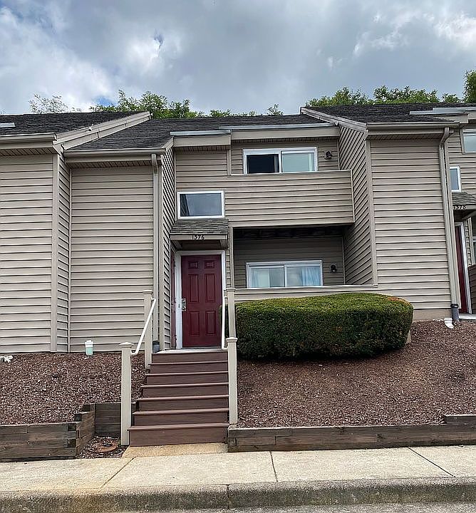 1st image of 1376 Bradley Dr