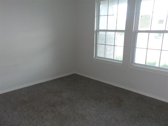 4th image of 1225 SW 155th St