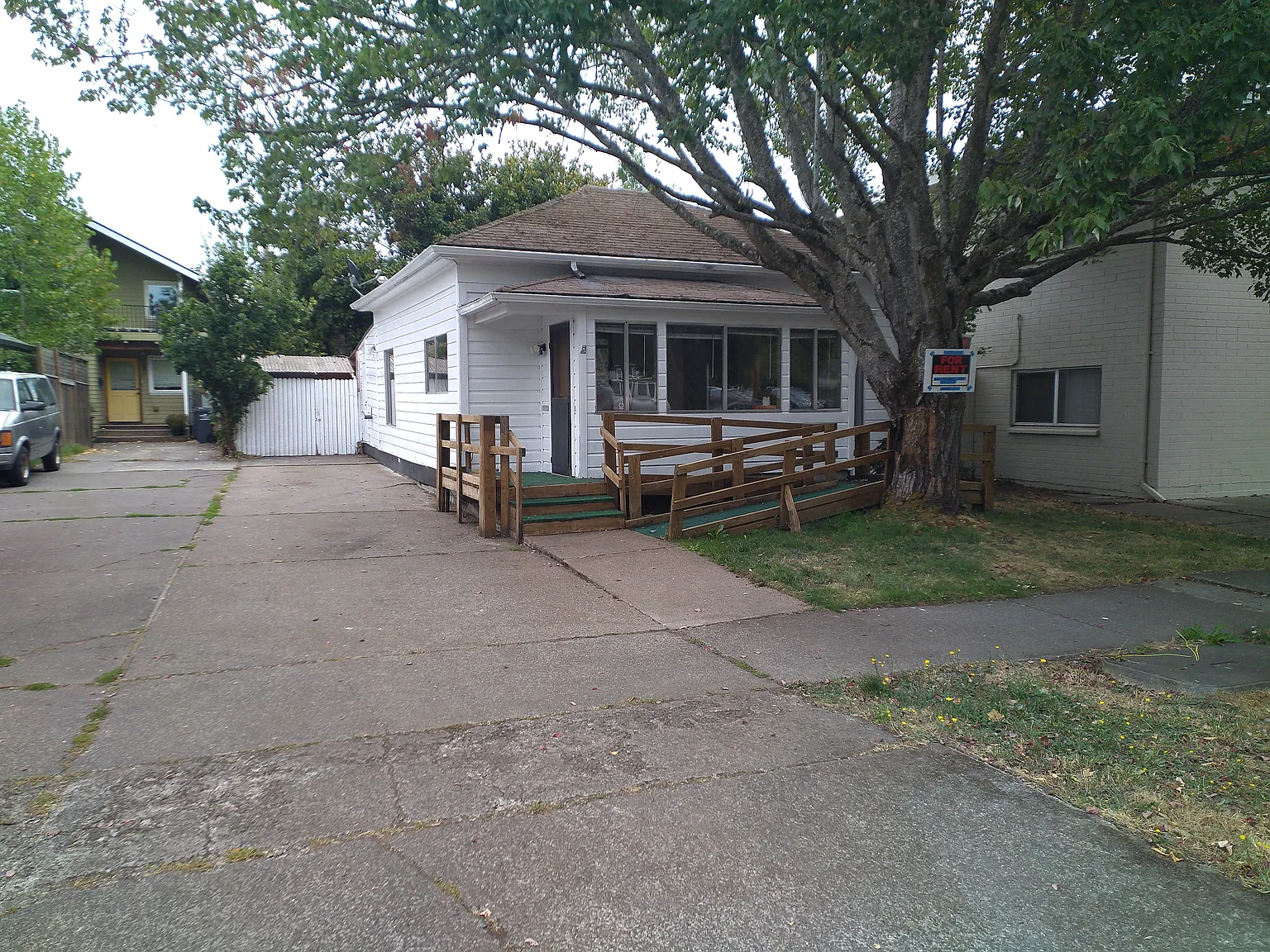 2 bed, 1200 sqft, $1,795 — Photo 1