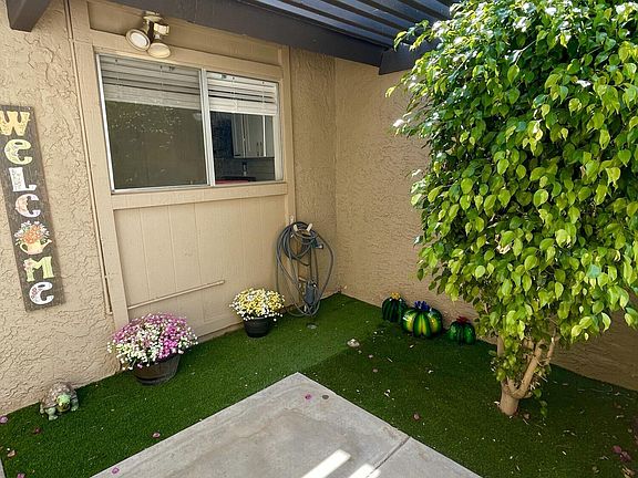 5th image of 2256 W LINDNER Avenue W #10