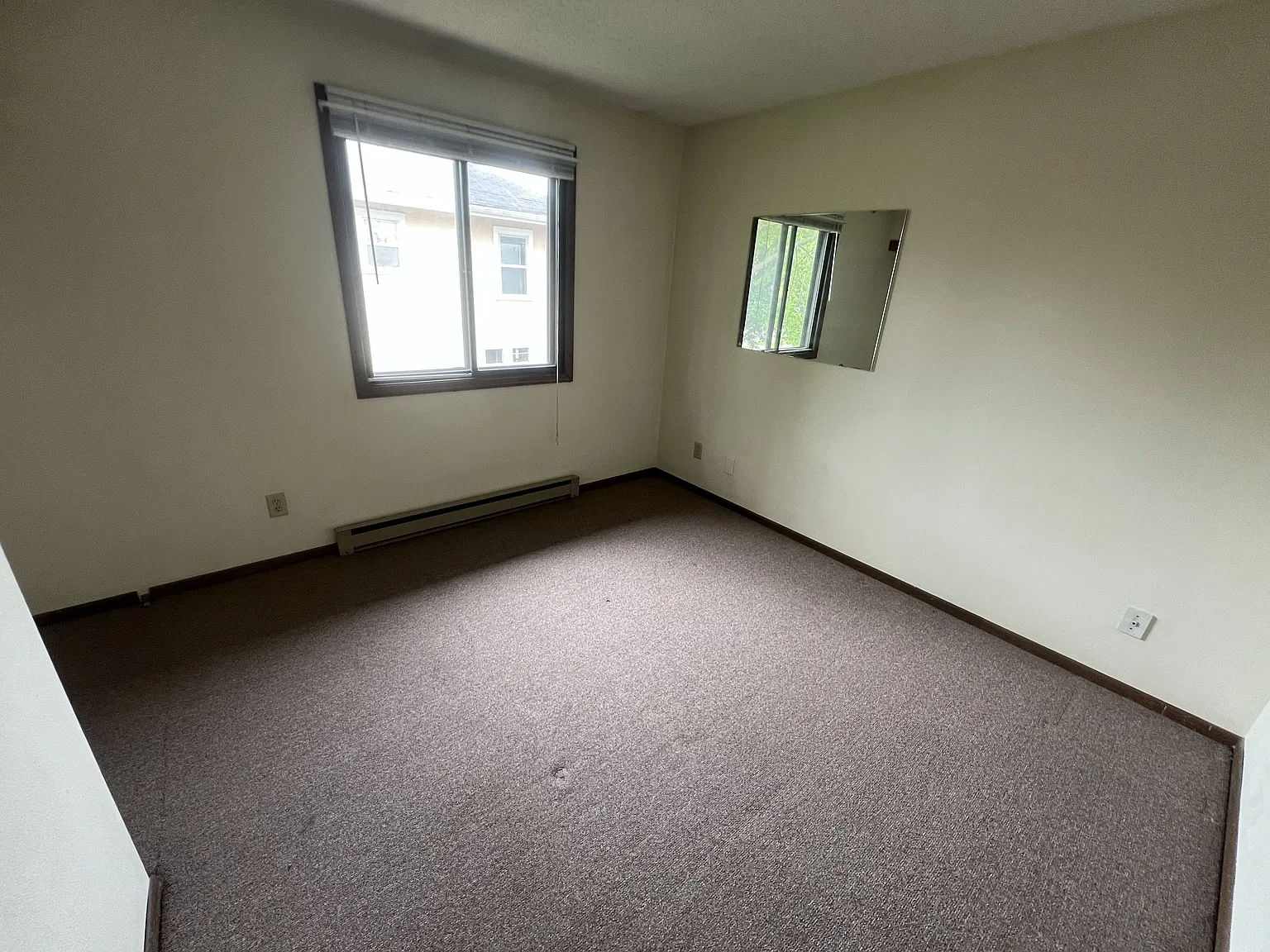 3 bed, $1,485 — Photo 3