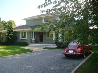 36 Remsen Ln, Remsenburg, NY 11960