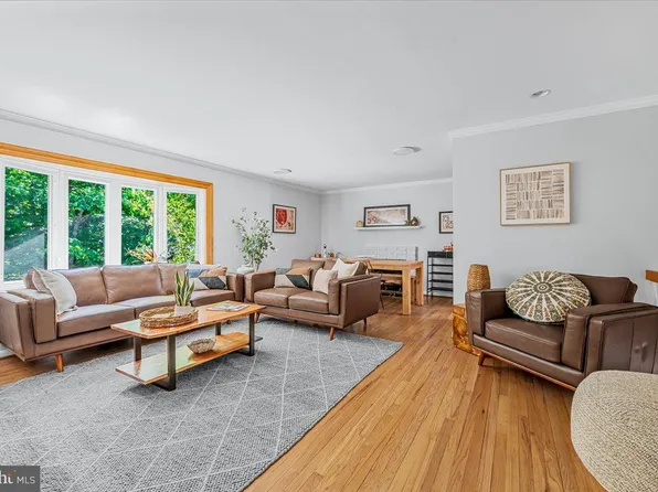 14407 Briarwood Ter, Rockville, MD 20853