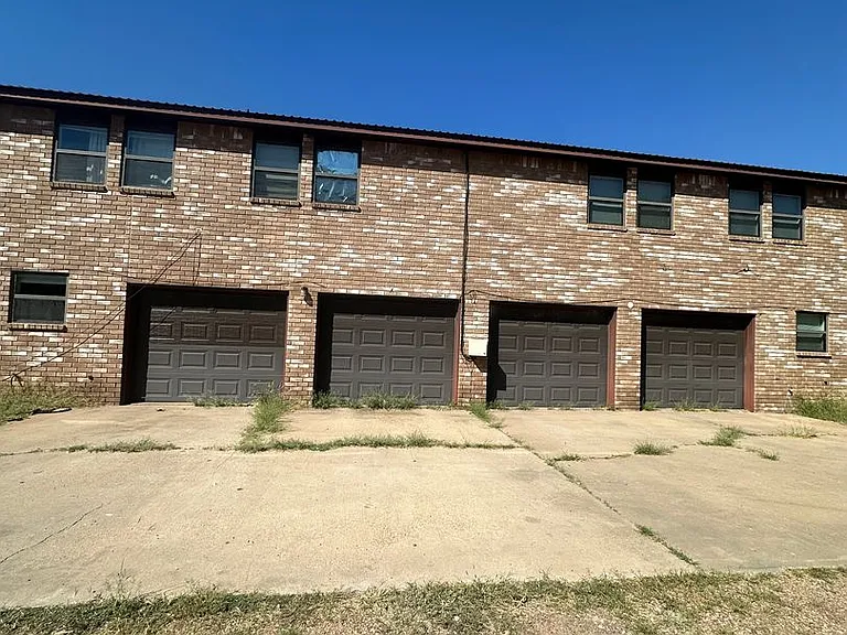 2201 N Norris St — Photo 29