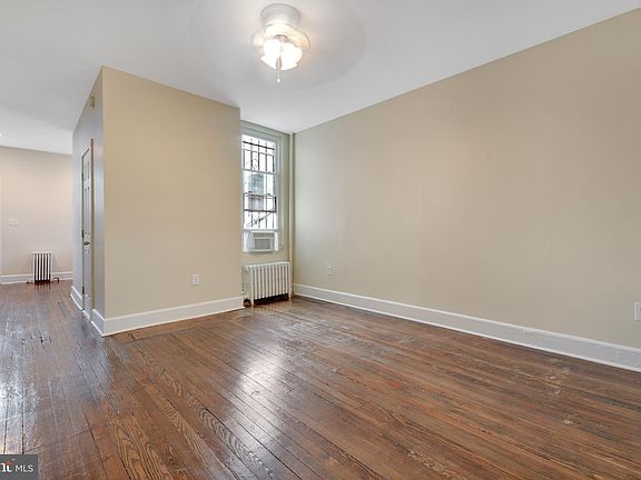 4th image of 618 Columbia Rd NW