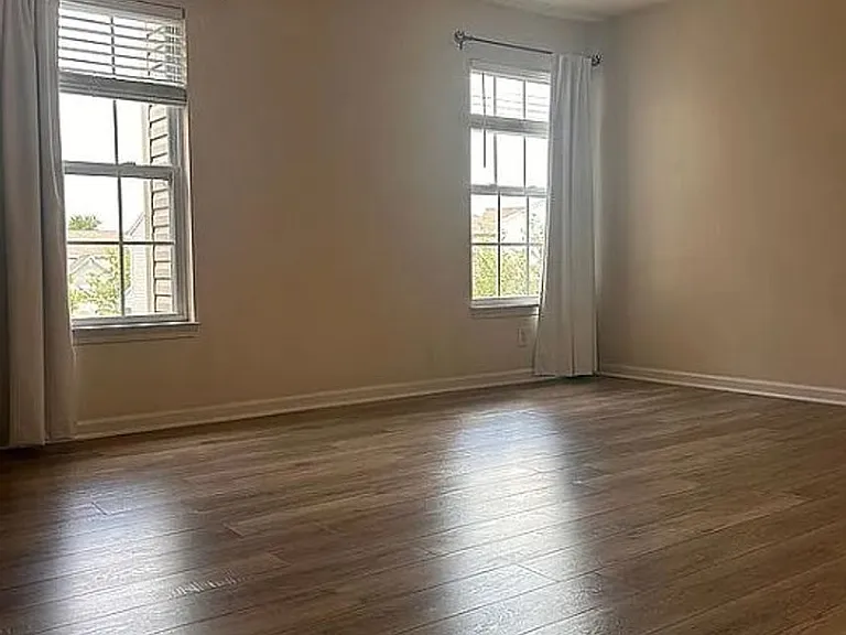 710 Elijah St — Photo 18