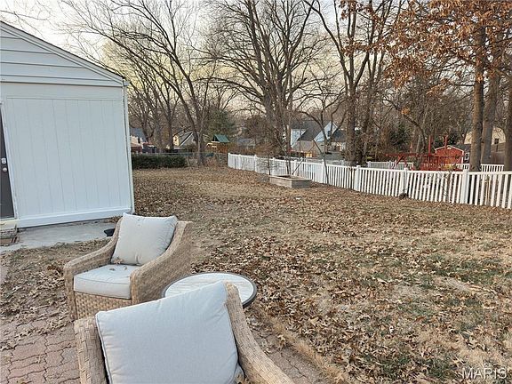 3rd image of 1713 Virginia Ln