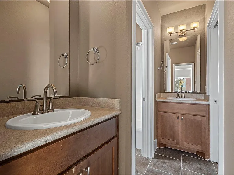 1601 Houston St #3 — Photo 18
