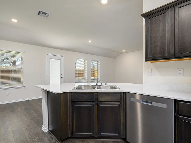 2306 San Jacinto Way — Photo 8