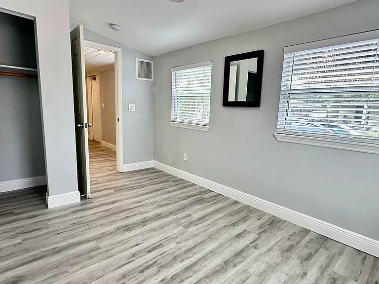 1329 NW 3rd Ave — Photo 20