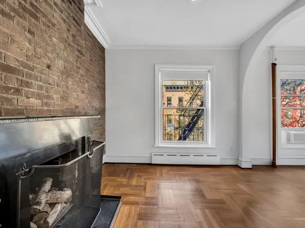 42 Saint Mark's Place image 1 of 16