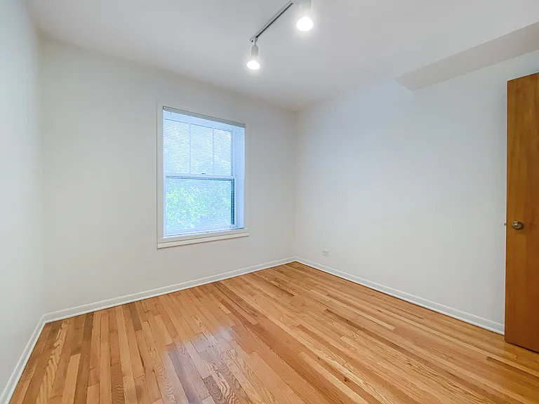 2106 W Concord Pl #2E — Photo 8
