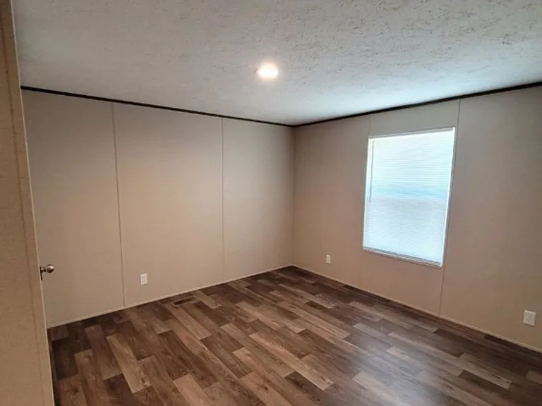 39 Sunnybrook Ln — Photo 10