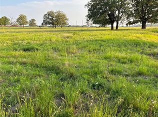 9 Cardinal Rd, Rosanky, TX 78953