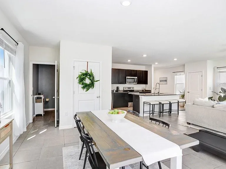 3044 Suncoast Plains Dr — Photo 15