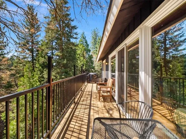 2363 Spring Oak Dr, Running Springs, CA 92382