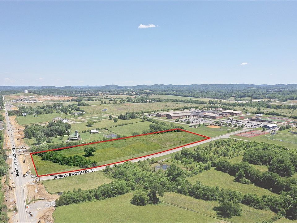 2nd image of 2756 Buckner Ln