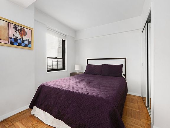 5th image of 210 E 47th St #3BB