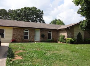 2904 Kensington Way, Rex, GA 30273