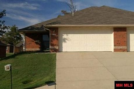 1st image of 1232 Willowbrook Rd