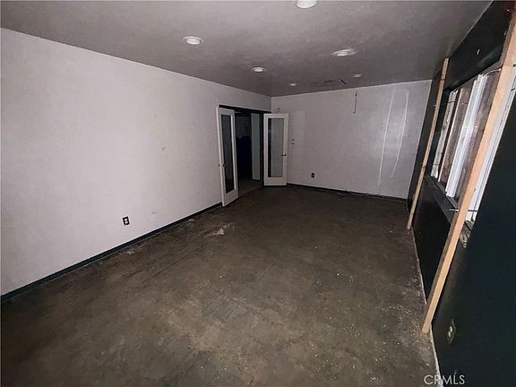 3rd image of 1810 Rivera St