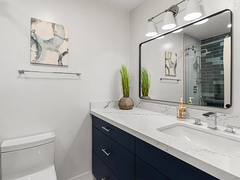 8308 Regents Rd #1F — Photo 16