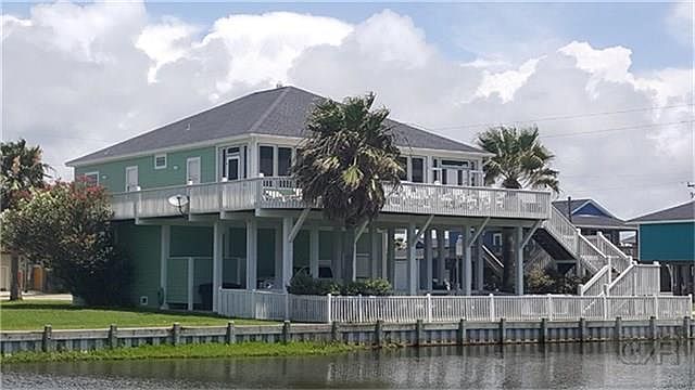 1st image of 2898 Laguna Dr