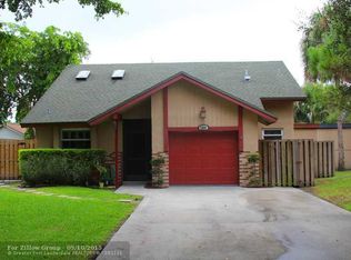7308 NW 39th St, Coral Springs, FL 33065