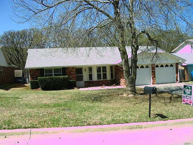 1st image of 2905 Redmond Ct