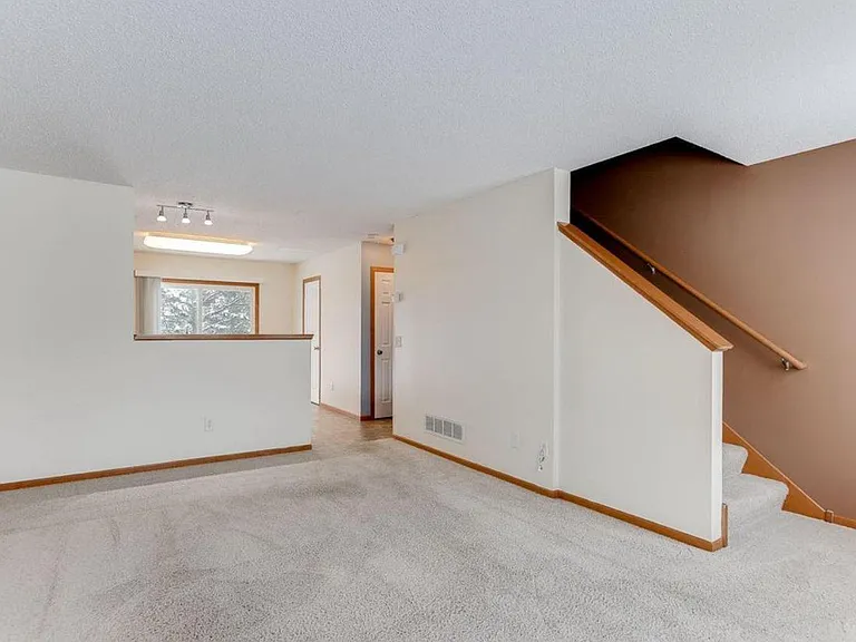 7262 147th Ln NW — Photo 8