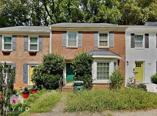 727 Twin Brooks Ct, Marietta, GA 30067