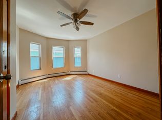 300 Park Ave #1, Revere, MA 02151