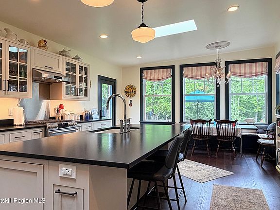 3rd image of 85 Kelder Road