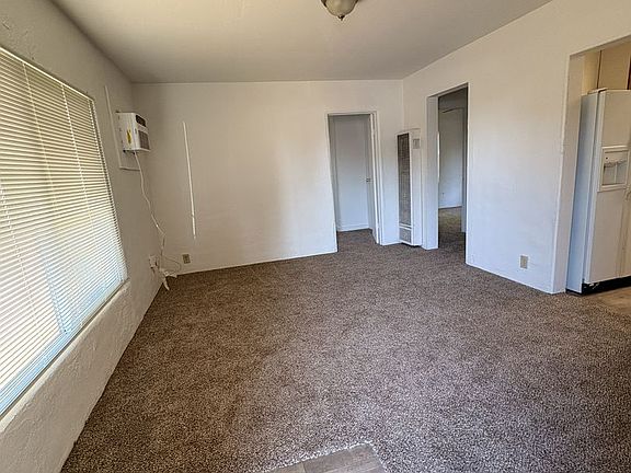 3rd image of 737 Morey Ave