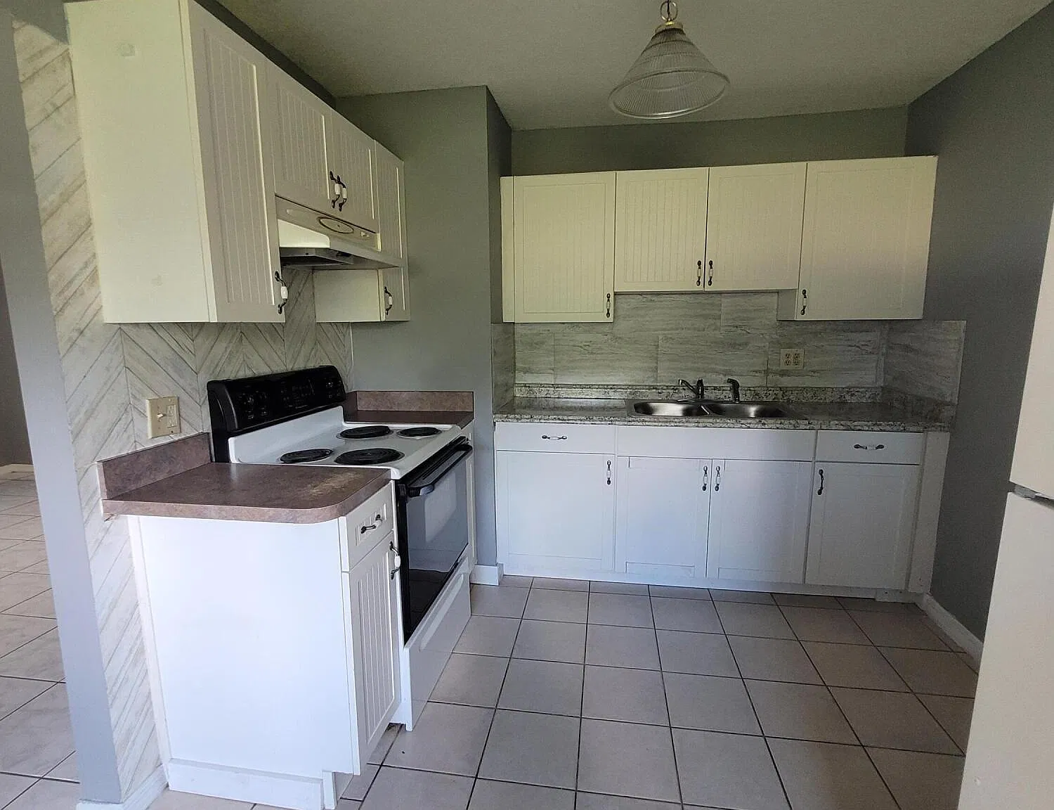 2 bed, 1.0 bath, 793 sqft, $1,490 — Photo 4