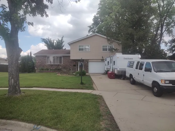 1420 W Jo Ann Ln, Addison, IL 60101
