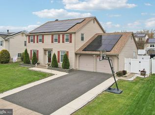 733 Cotswold Rd, Somerdale, NJ 08083