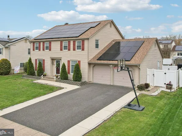 733 Cotswold Rd, Somerdale, NJ 08083