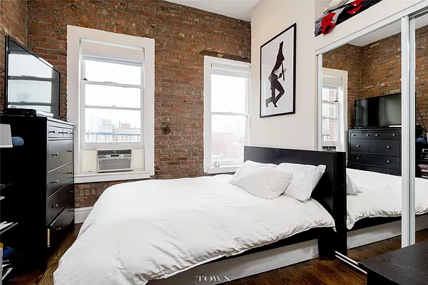 Rented by Town Residential | media 14