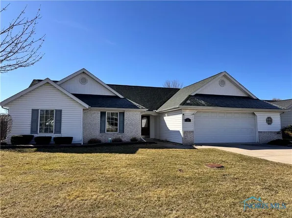 125 Laurie Dr, Bryan, OH 43506