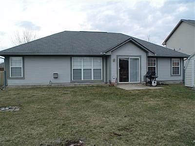 3rd image of 203 Clearwater Ct