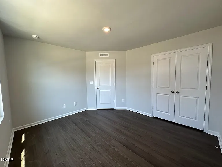 328 Carolina Springs Blvd — Photo 5