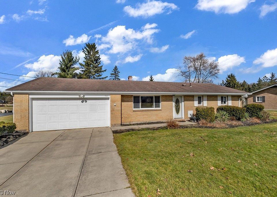 1st image of 701 Iroquois Trl